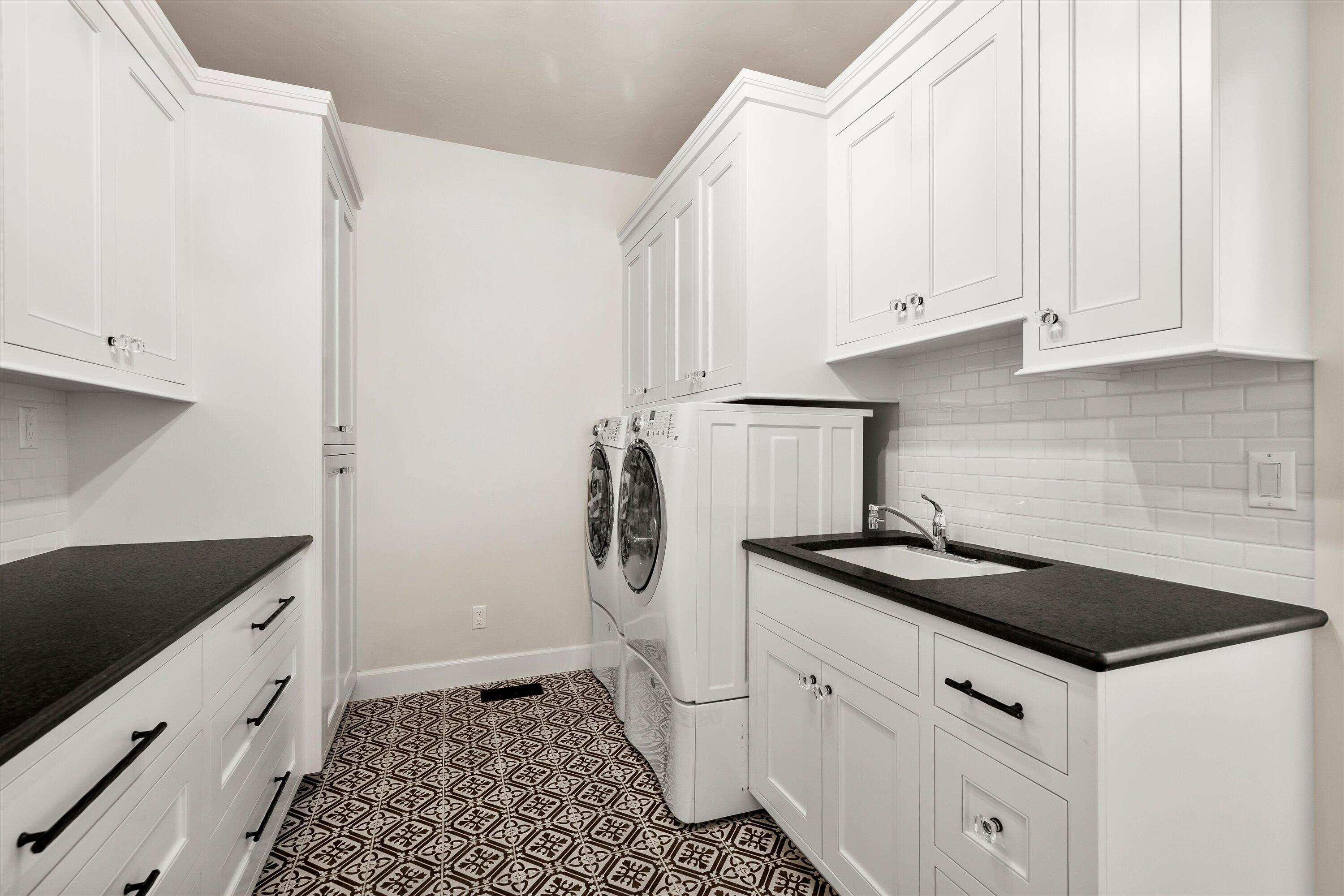 Rimrock West - Residential