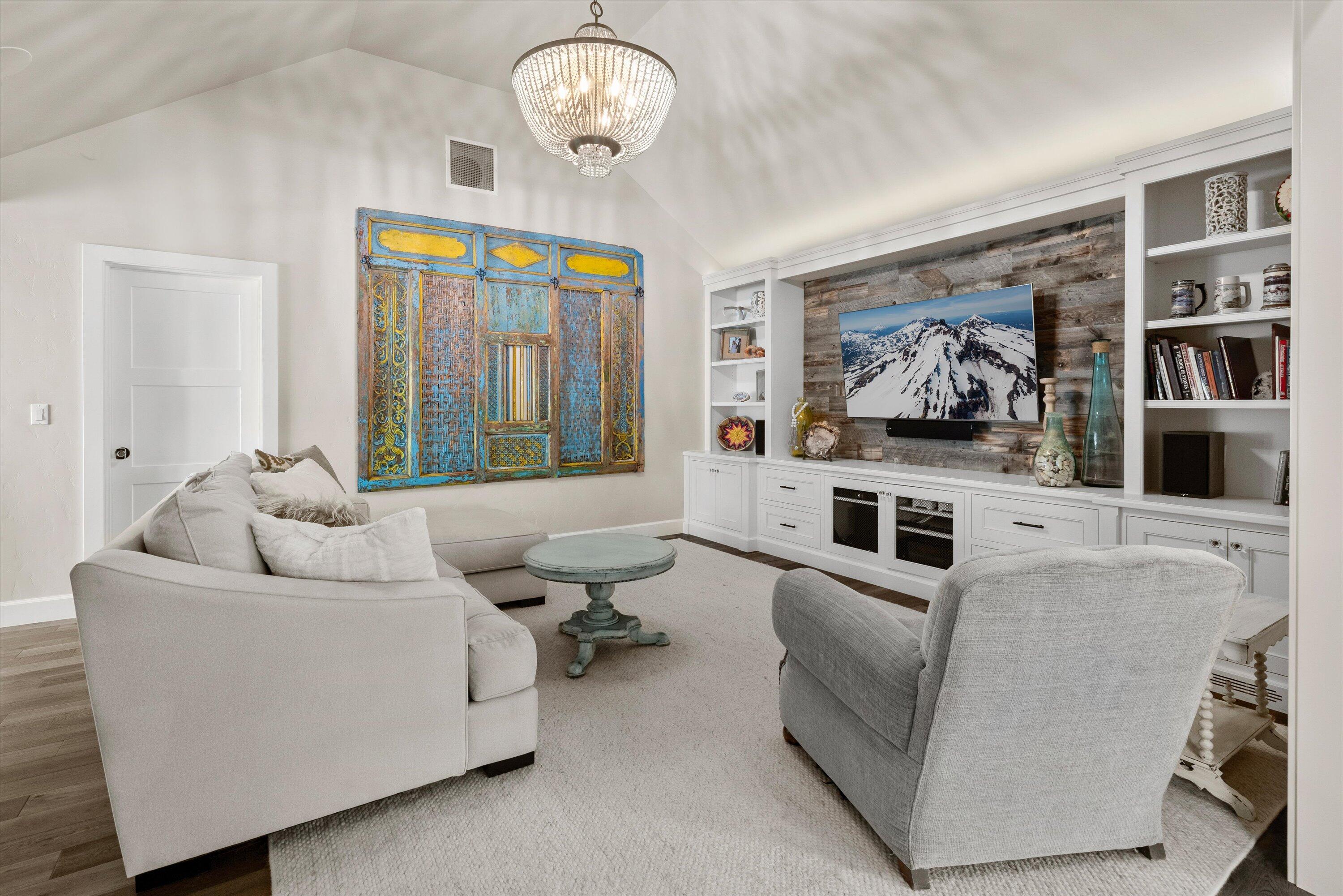 Rimrock West - Residential