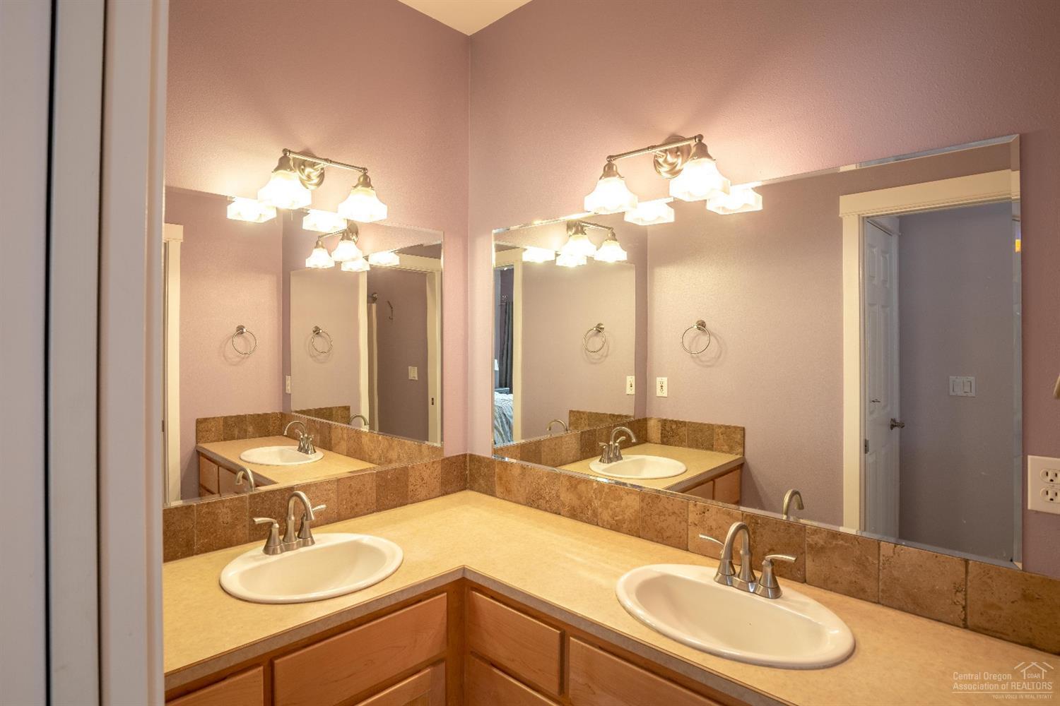 Oakview - Residential