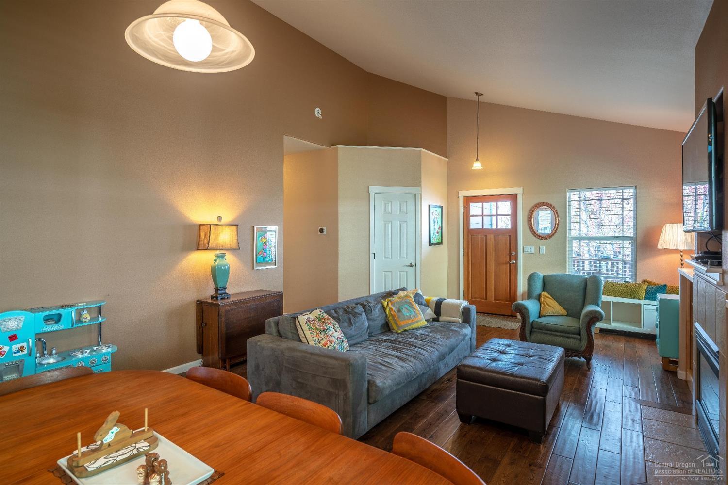 Oakview - Residential