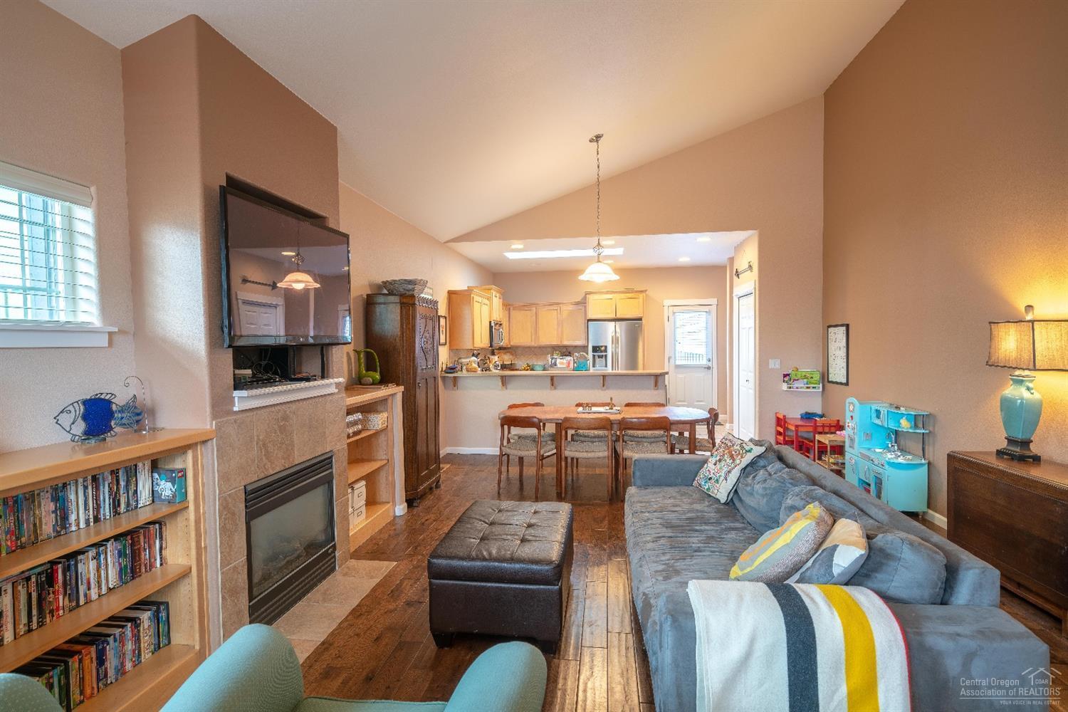 Oakview - Residential