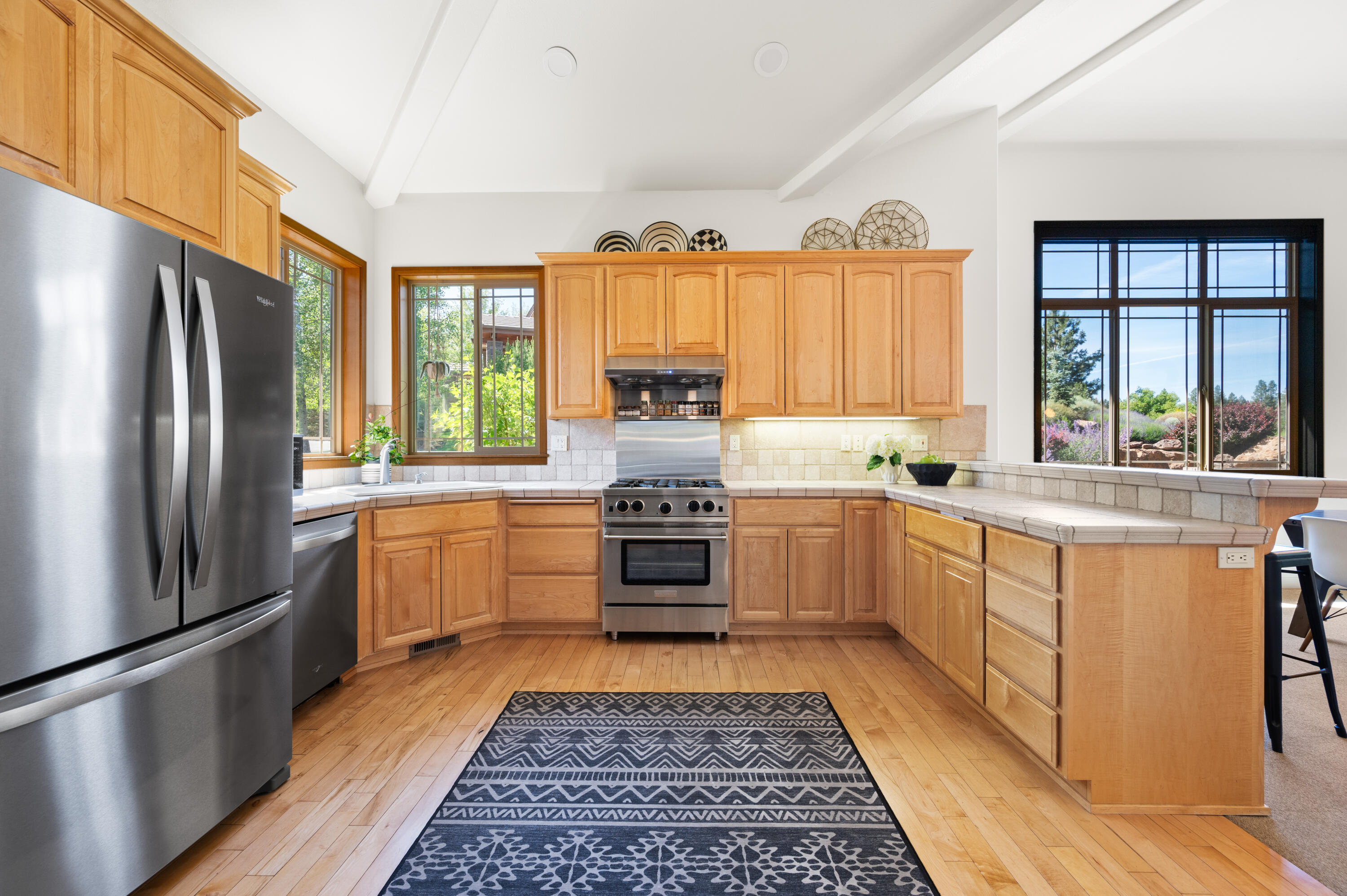 Broken Top - Residential