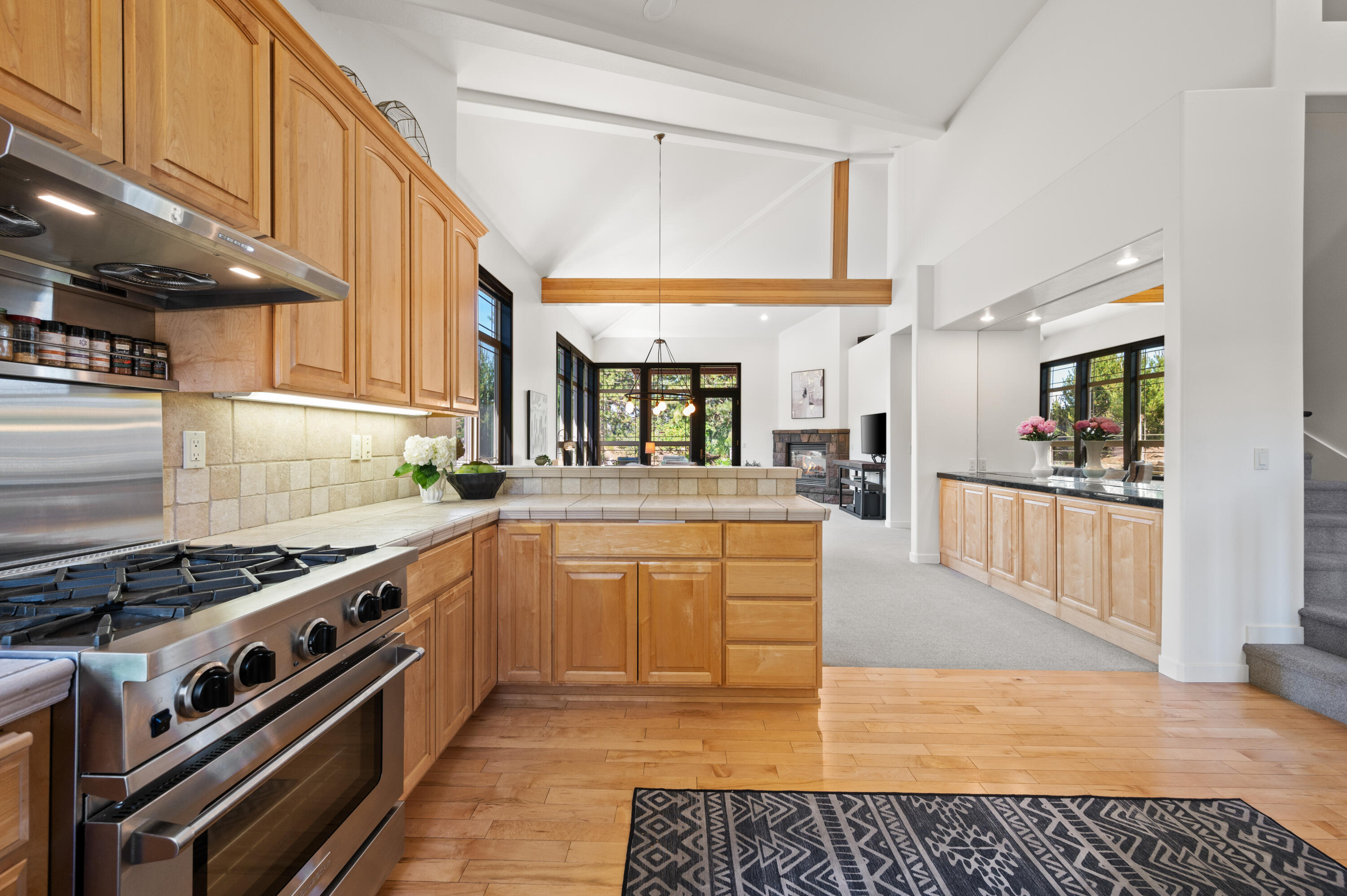 Broken Top - Residential