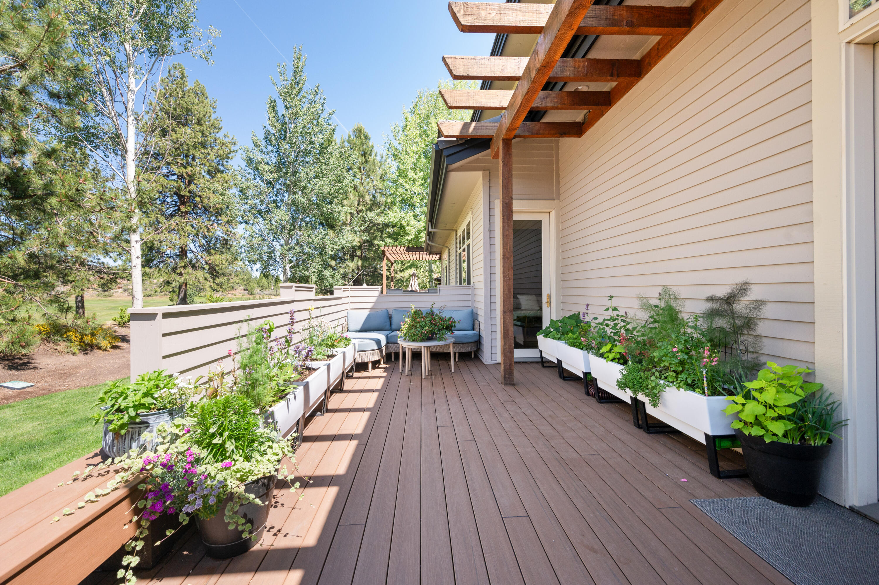 Broken Top - Residential