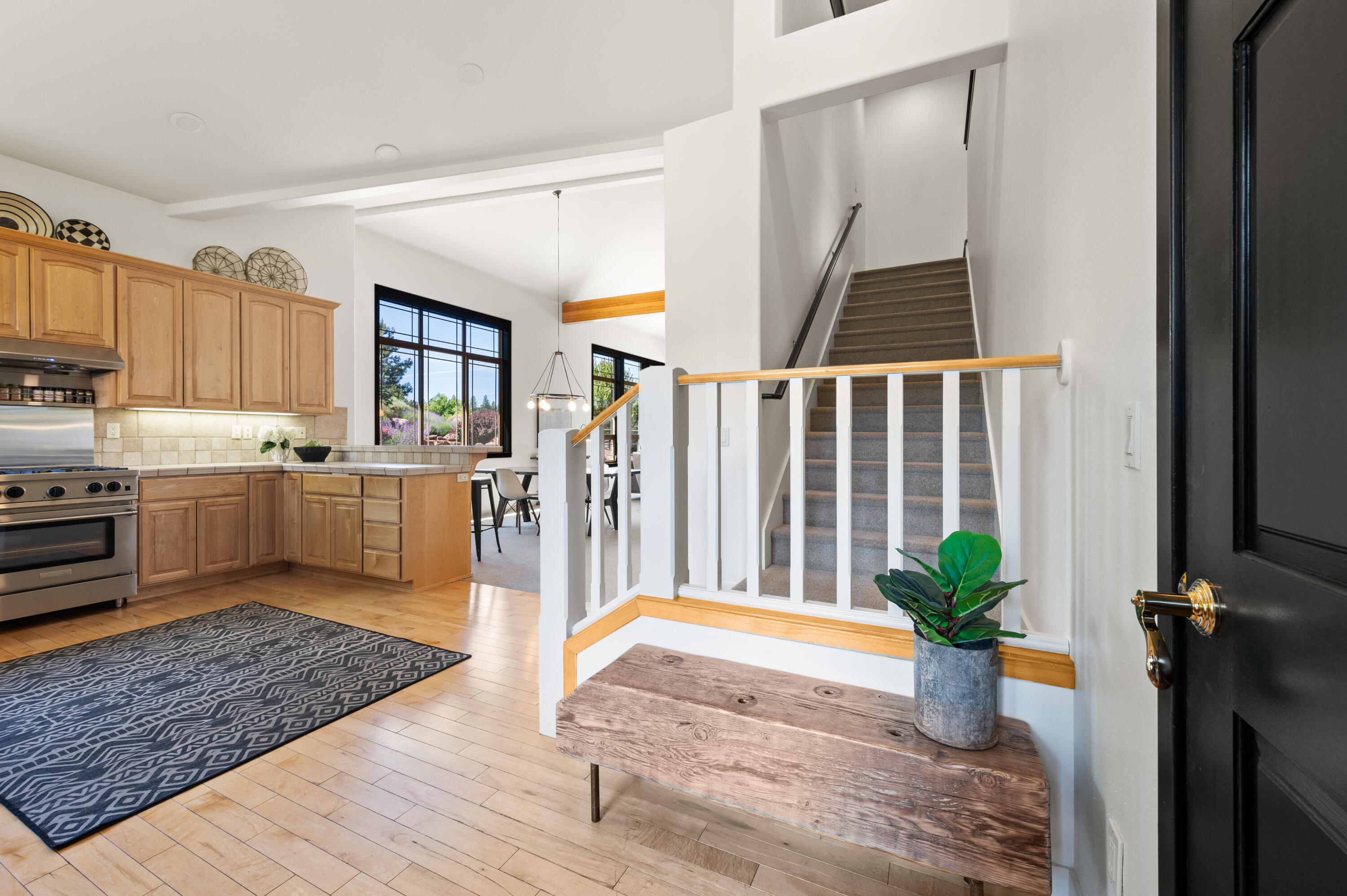 Broken Top - Residential