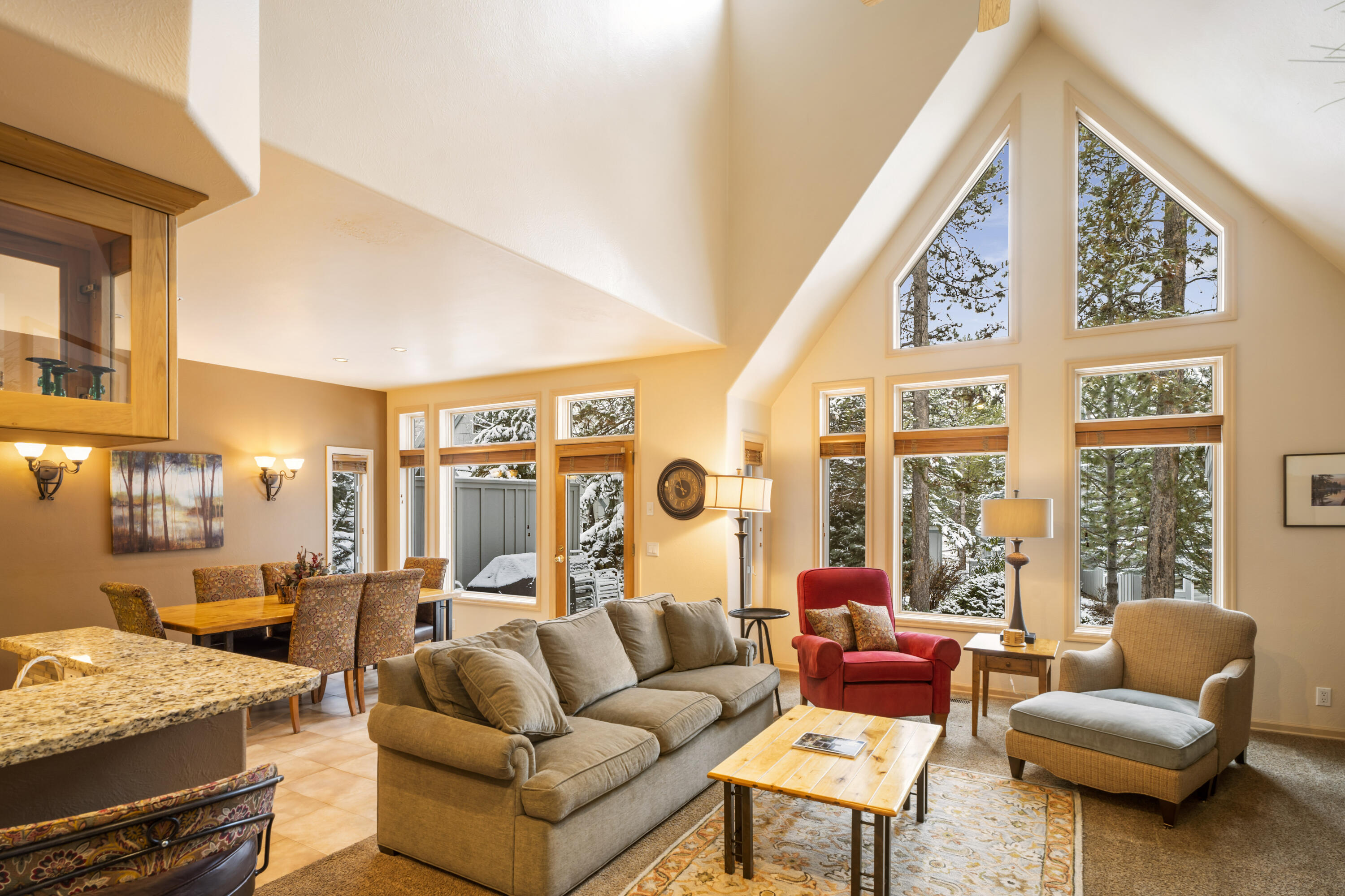 StoneTH - Residential