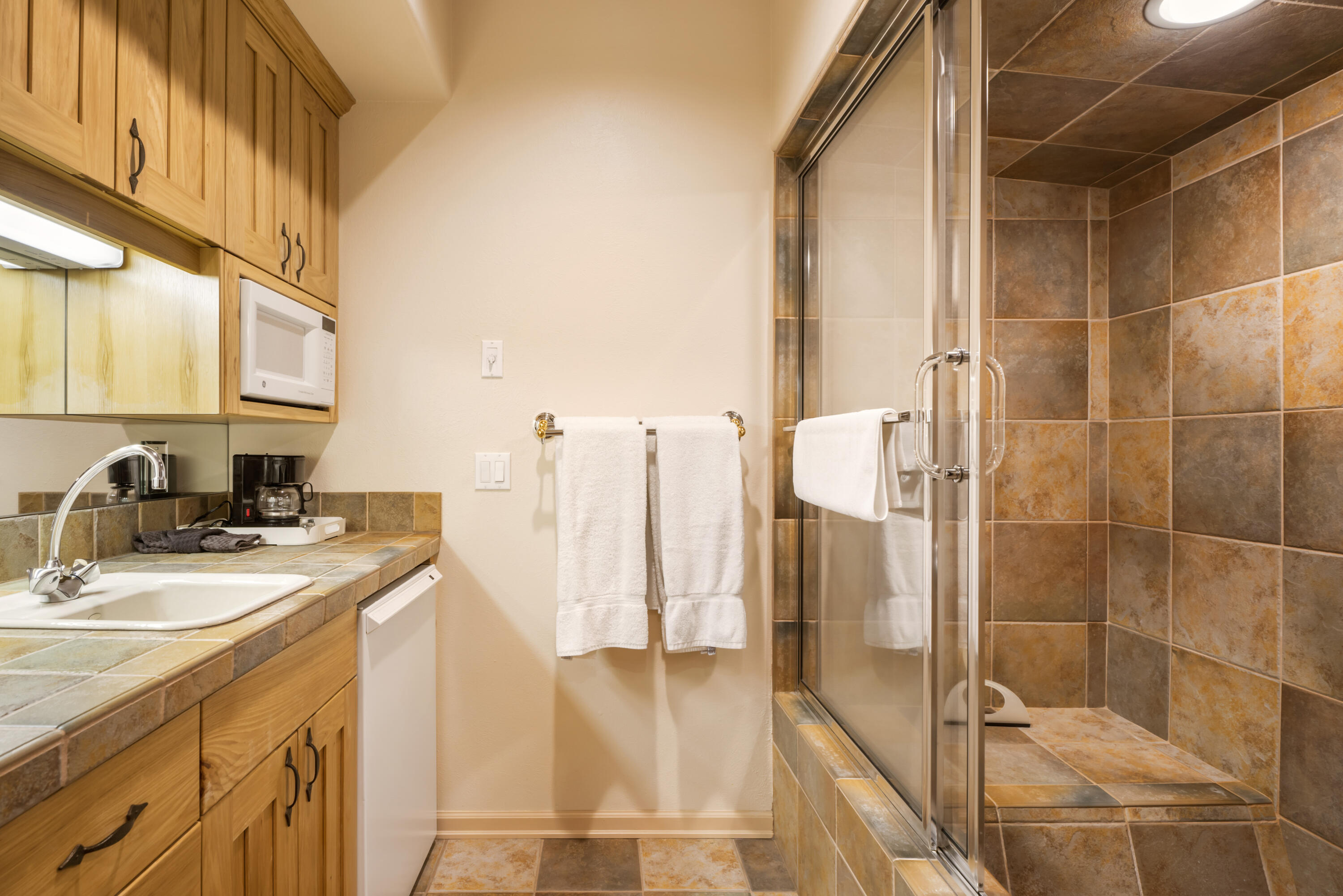 StoneTH - Residential