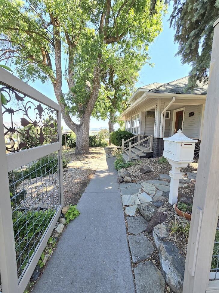 Klamath Falls -Ewauna Heights Addition - Residential