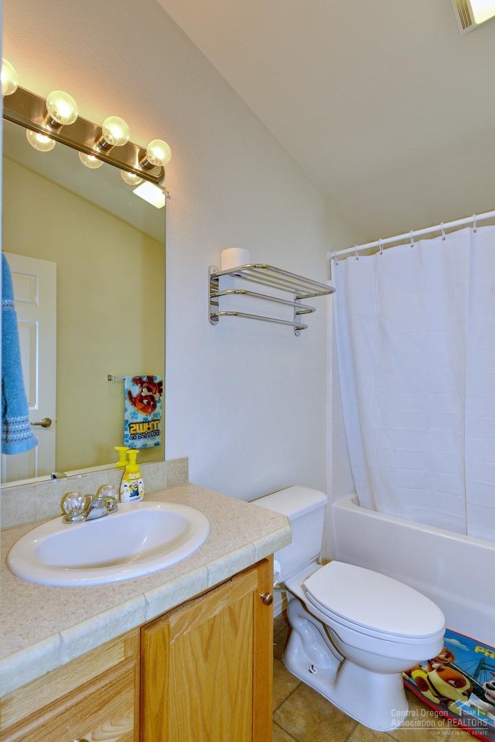 Pines At Sisters - Residential