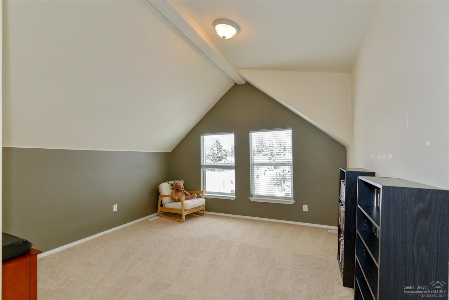 Pines At Sisters - Residential