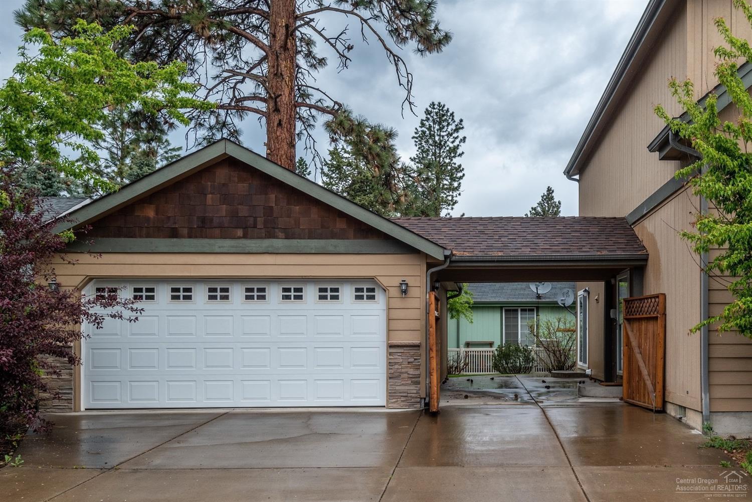 Pines At Sisters - Residential