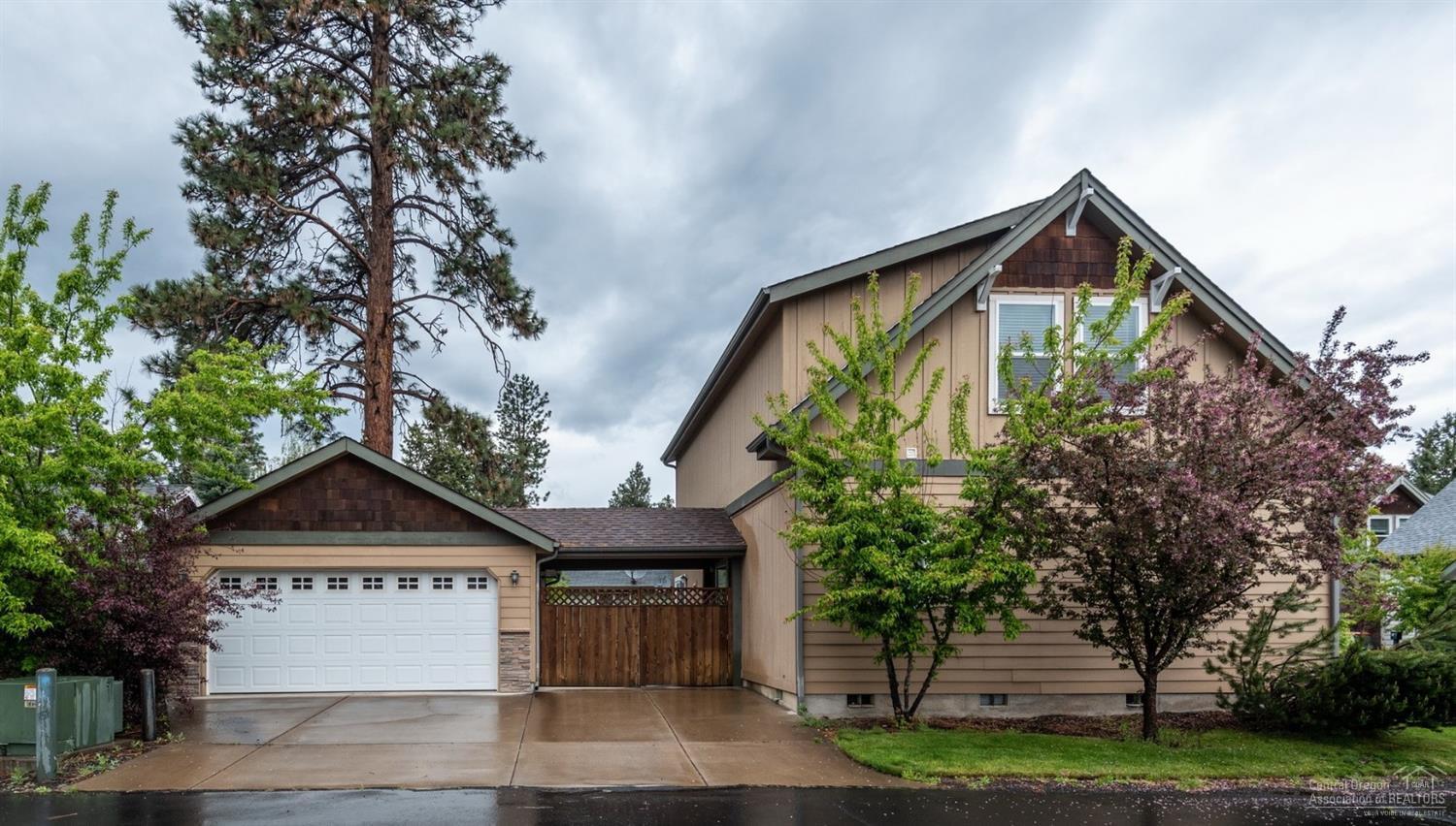 Pines At Sisters - Residential