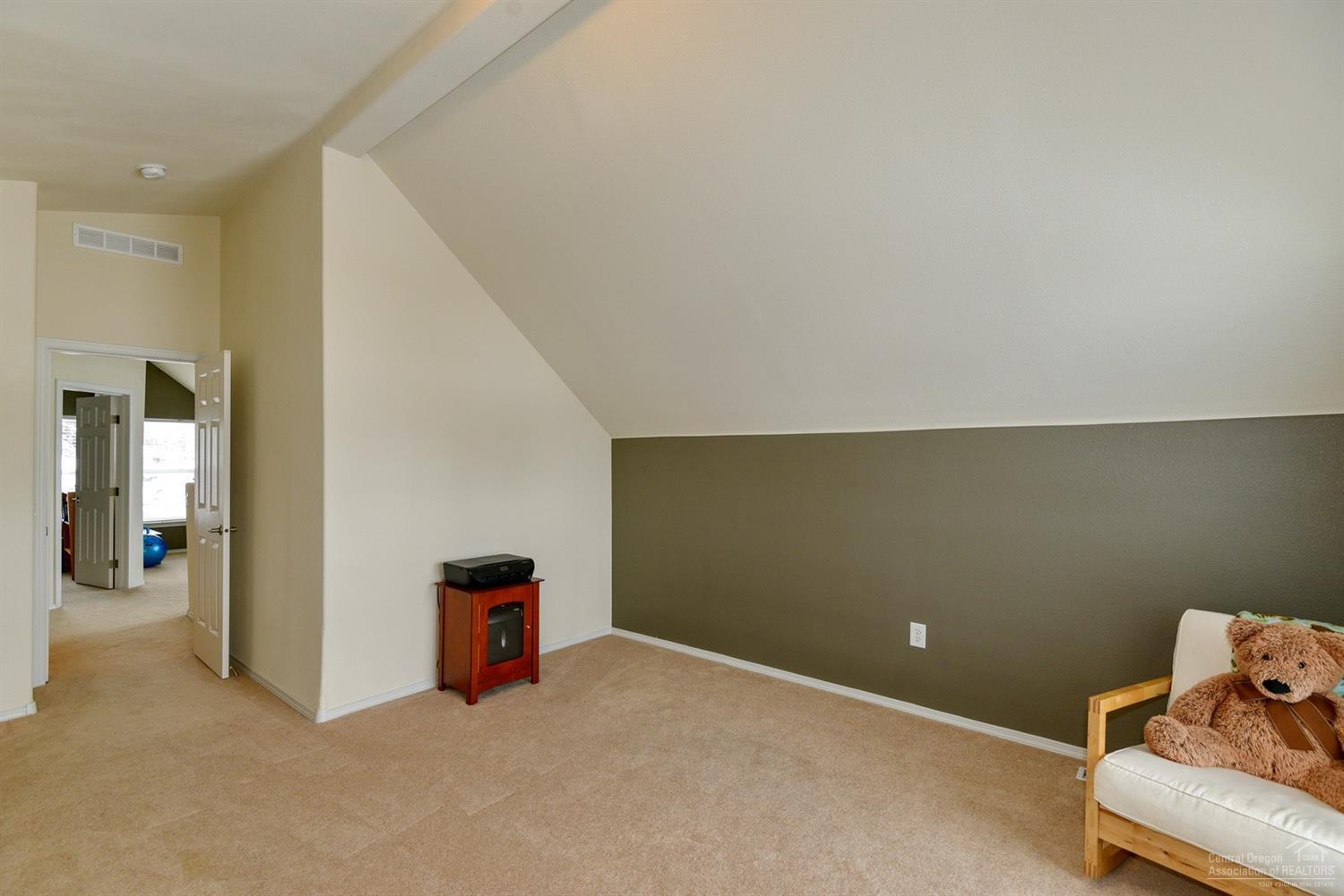 Pines At Sisters - Residential