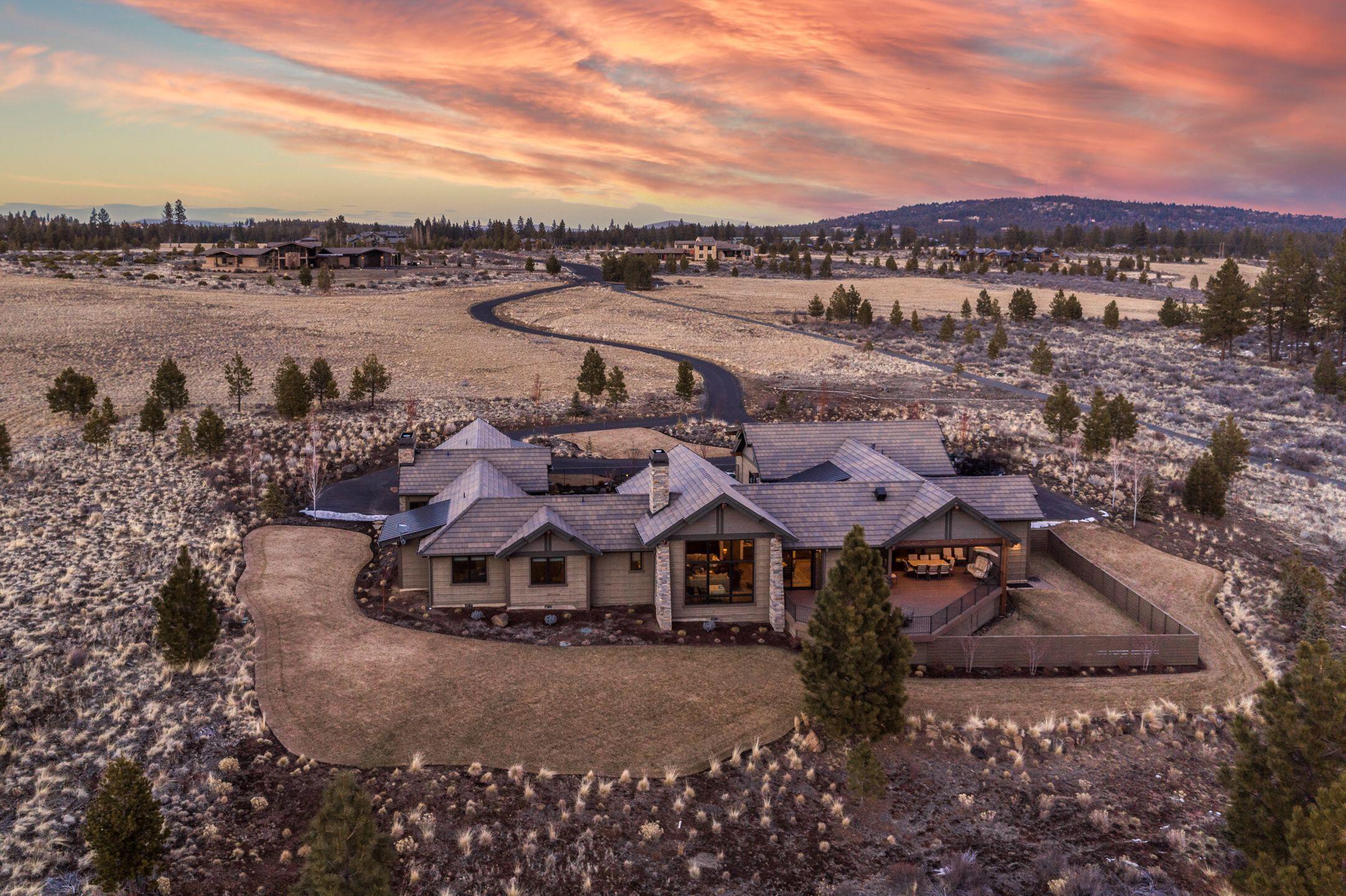 The Highlands at Broken Top - Residential