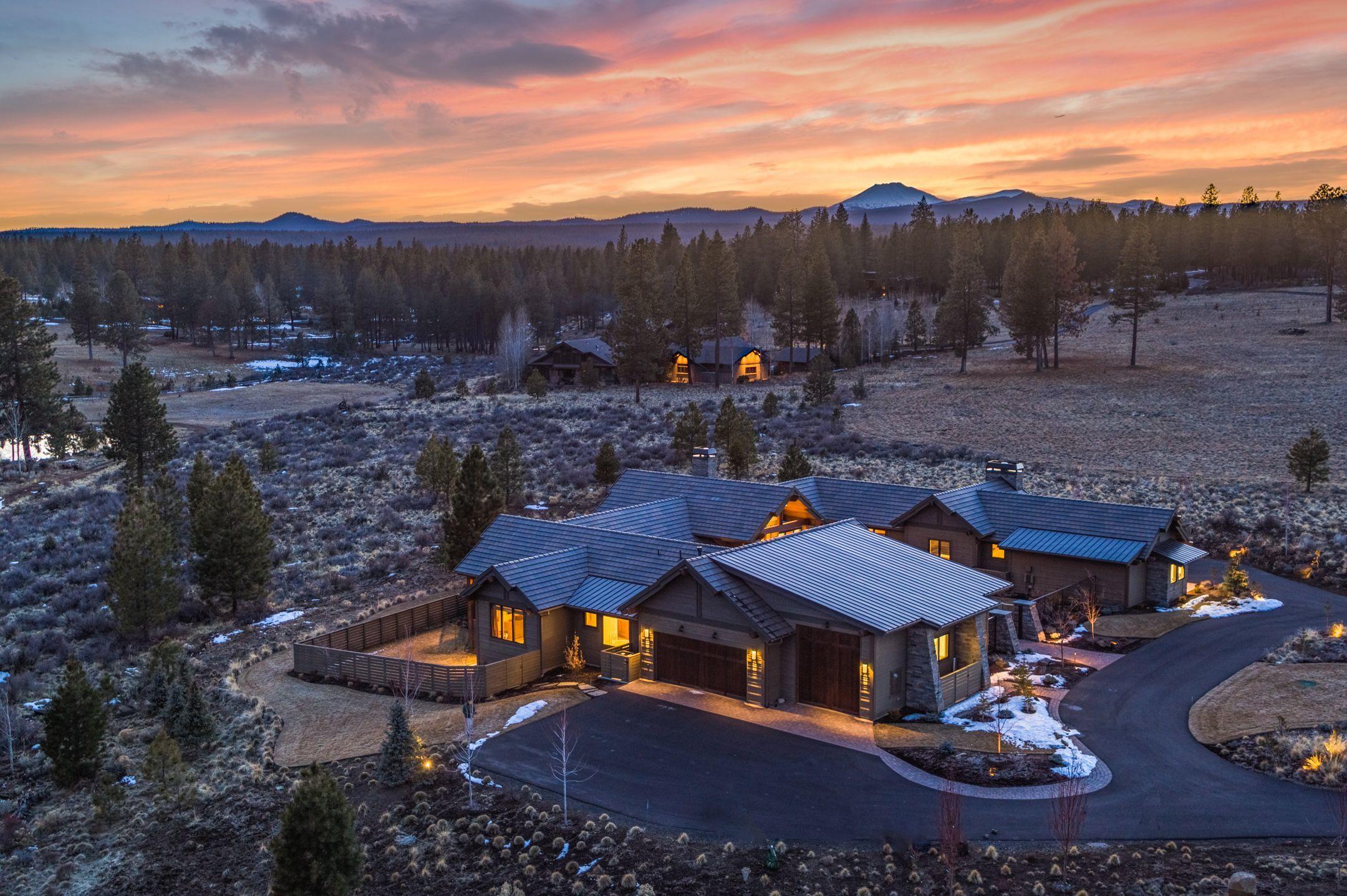 The Highlands at Broken Top - Residential