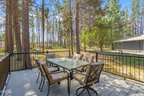 Tiny photo for 16101 Park Drive, La Pine, OR 97739 (MLS # 220222868)