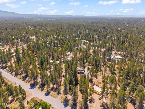 Tiny photo for 16101 Park Drive, La Pine, OR 97739 (MLS # 220222868)