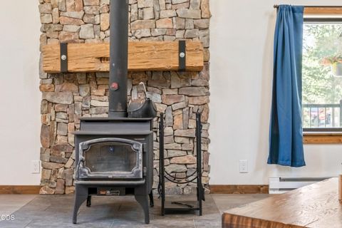 Tiny photo for 16101 Park Drive, La Pine, OR 97739 (MLS # 220222868)