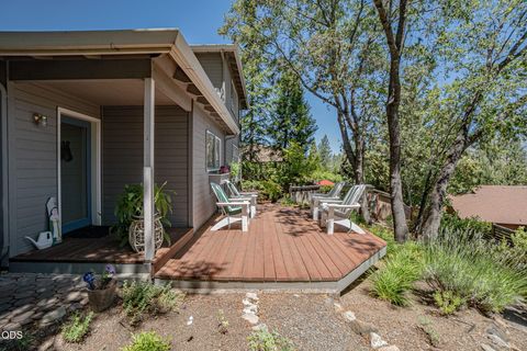 Tiny photo for 590 Taylor Street, Ashland, OR 97520 (MLS # 220223937)