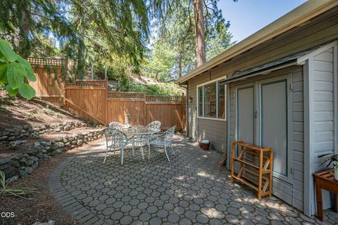 Tiny photo for 590 Taylor Street, Ashland, OR 97520 (MLS # 220223937)
