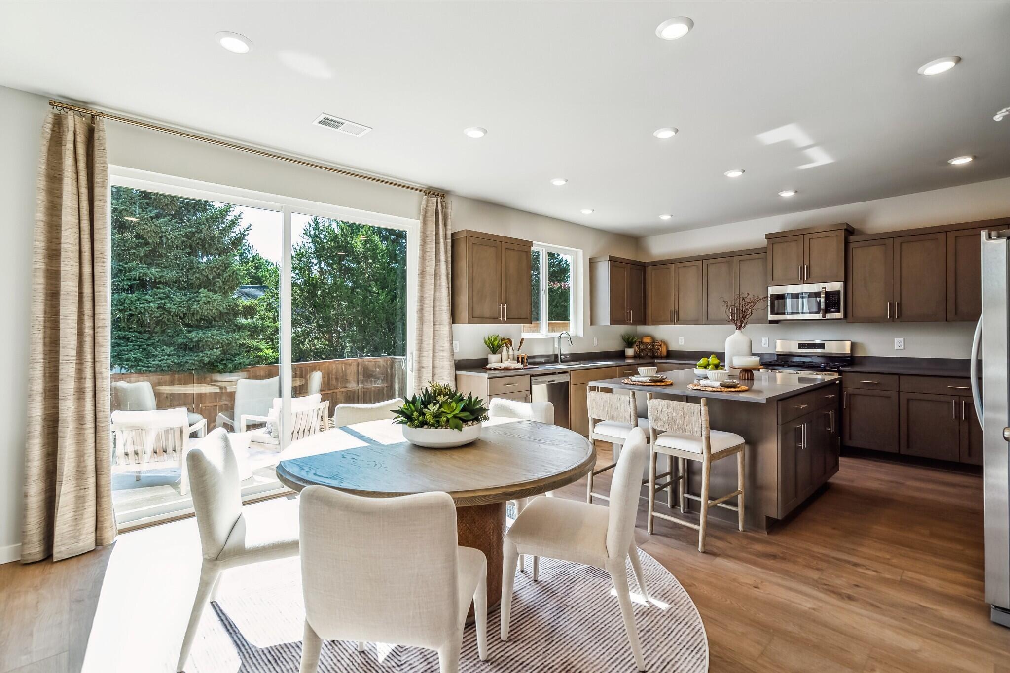 Acadia Pointe Phase 1 and 2 - Residential