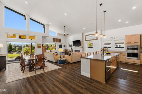 Tiny photo for 471 E Diamond Peak Avenue, Sisters, OR 97759 (MLS # 220223209)