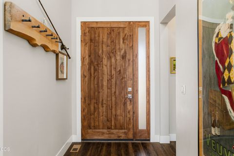 Tiny photo for 471 E Diamond Peak Avenue, Sisters, OR 97759 (MLS # 220223209)