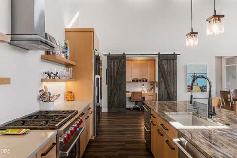 Tiny photo for 471 E Diamond Peak Avenue, Sisters, OR 97759 (MLS # 220223209)