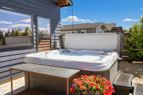 Tiny photo for 471 E Diamond Peak Avenue, Sisters, OR 97759 (MLS # 220223209)