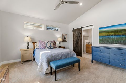Tiny photo for 471 E Diamond Peak Avenue, Sisters, OR 97759 (MLS # 220223209)