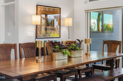 Tiny photo for 471 E Diamond Peak Avenue, Sisters, OR 97759 (MLS # 220223209)