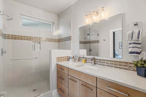 Tiny photo for 471 E Diamond Peak Avenue, Sisters, OR 97759 (MLS # 220223209)
