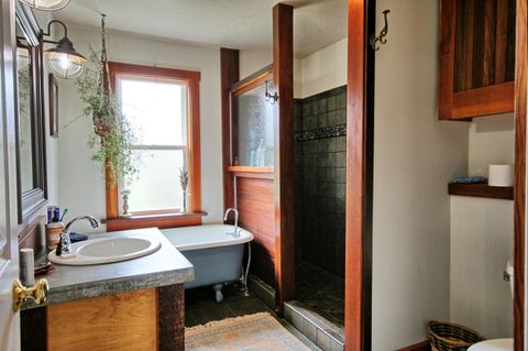 Tiny photo for 5355 Coleman Creek Road, Medford, OR 97501 (MLS # 220217158)