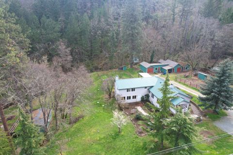 Tiny photo for 5355 Coleman Creek Road, Medford, OR 97501 (MLS # 220217158)