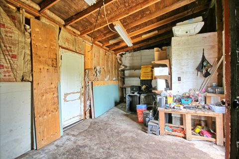 Tiny photo for 5355 Coleman Creek Road, Medford, OR 97501 (MLS # 220217158)