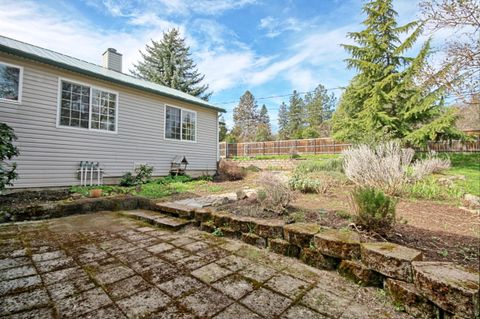 Tiny photo for 5355 Coleman Creek Road, Medford, OR 97501 (MLS # 220217158)