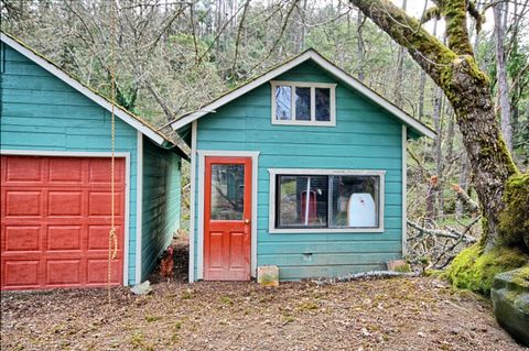 Tiny photo for 5355 Coleman Creek Road, Medford, OR 97501 (MLS # 220217158)