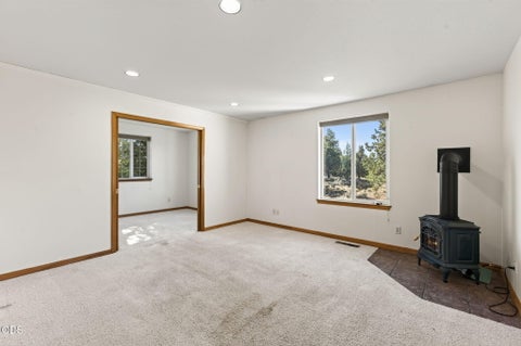 Tiny photo for 20726 North Star Way, Bend, OR 97703 (MLS # 220226290)