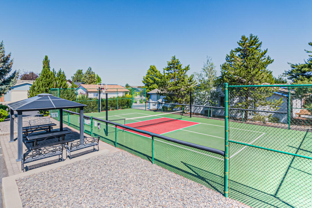 Mtn View Park - Residential