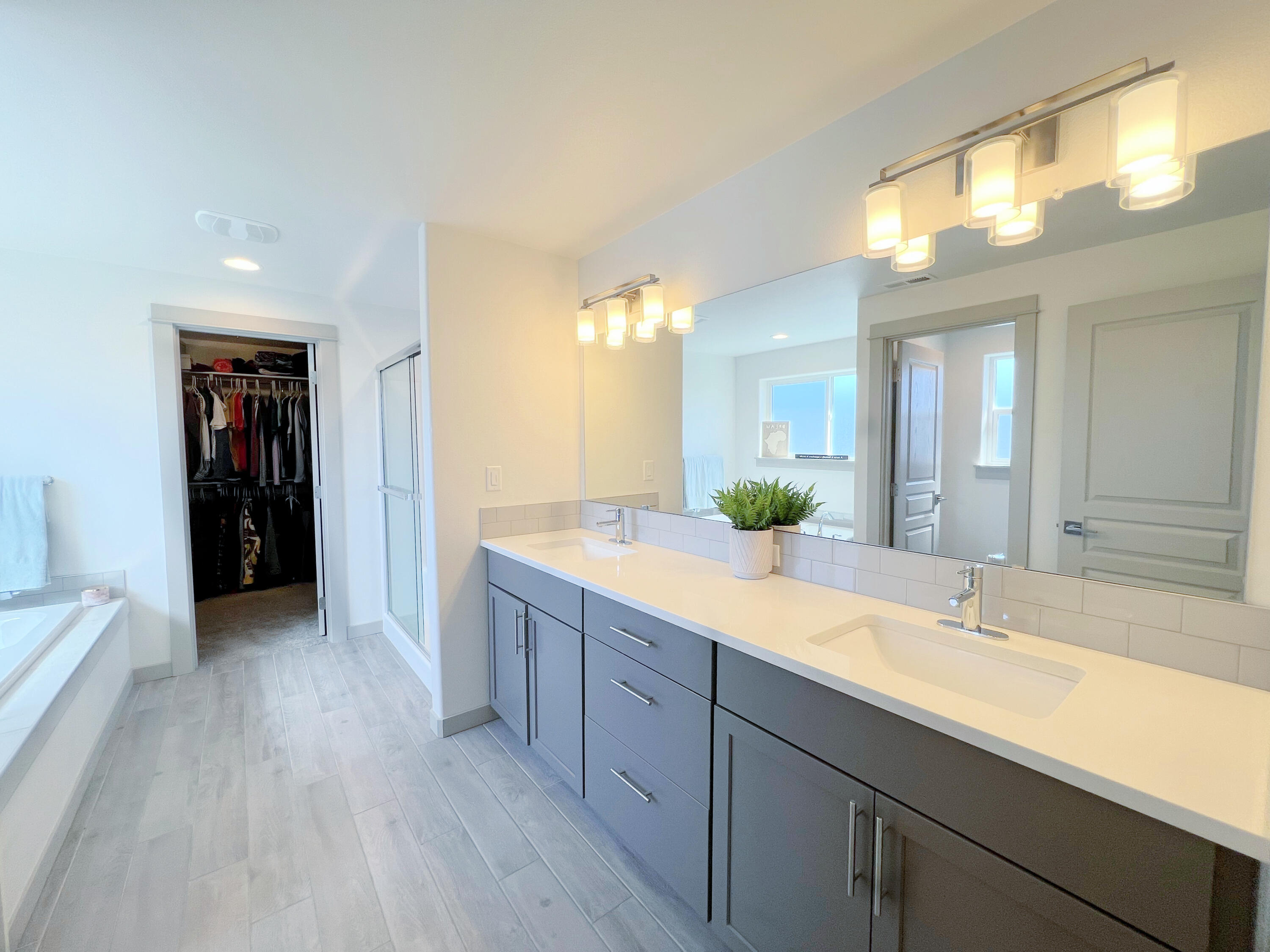Emerald View Estates - Residential