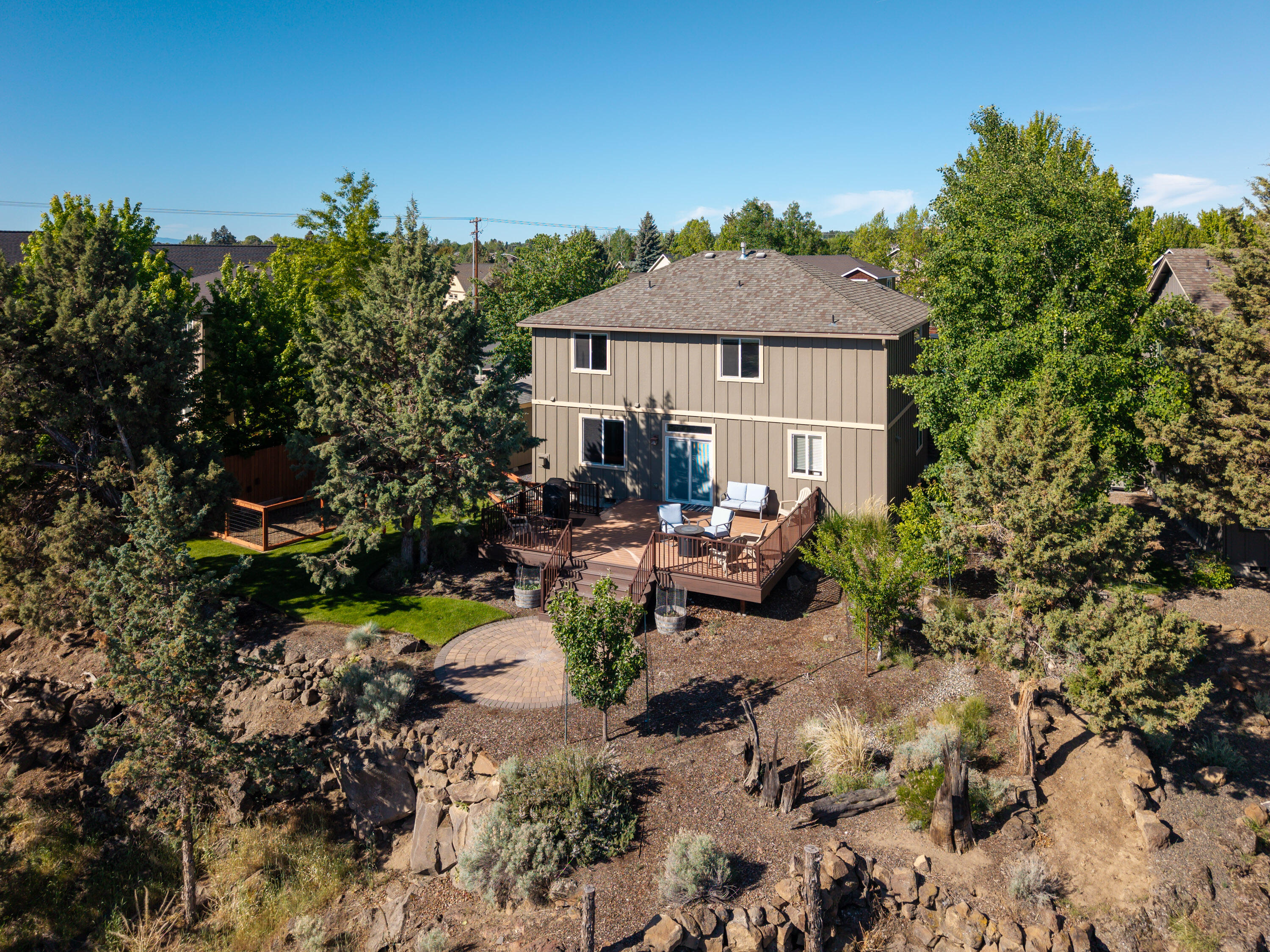 1354 SW Rimrock Way