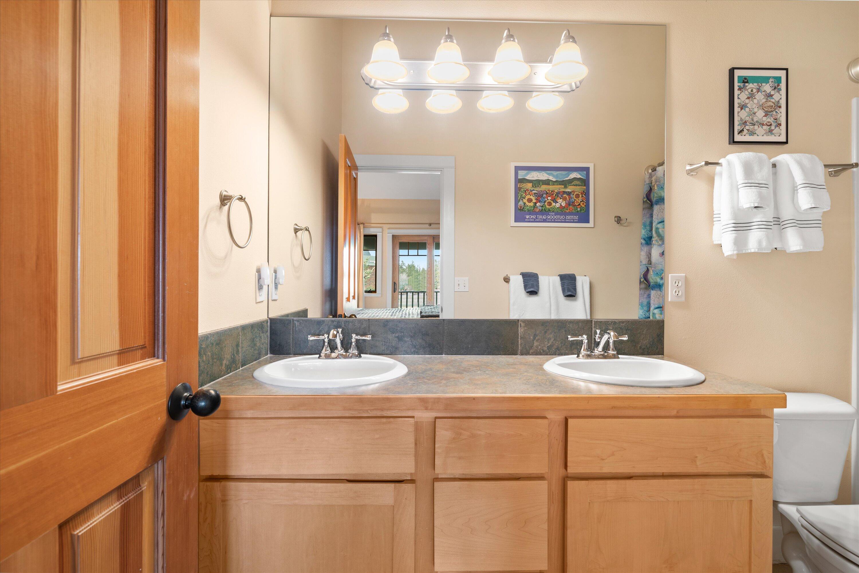 Pine Meadow Vill - Residential