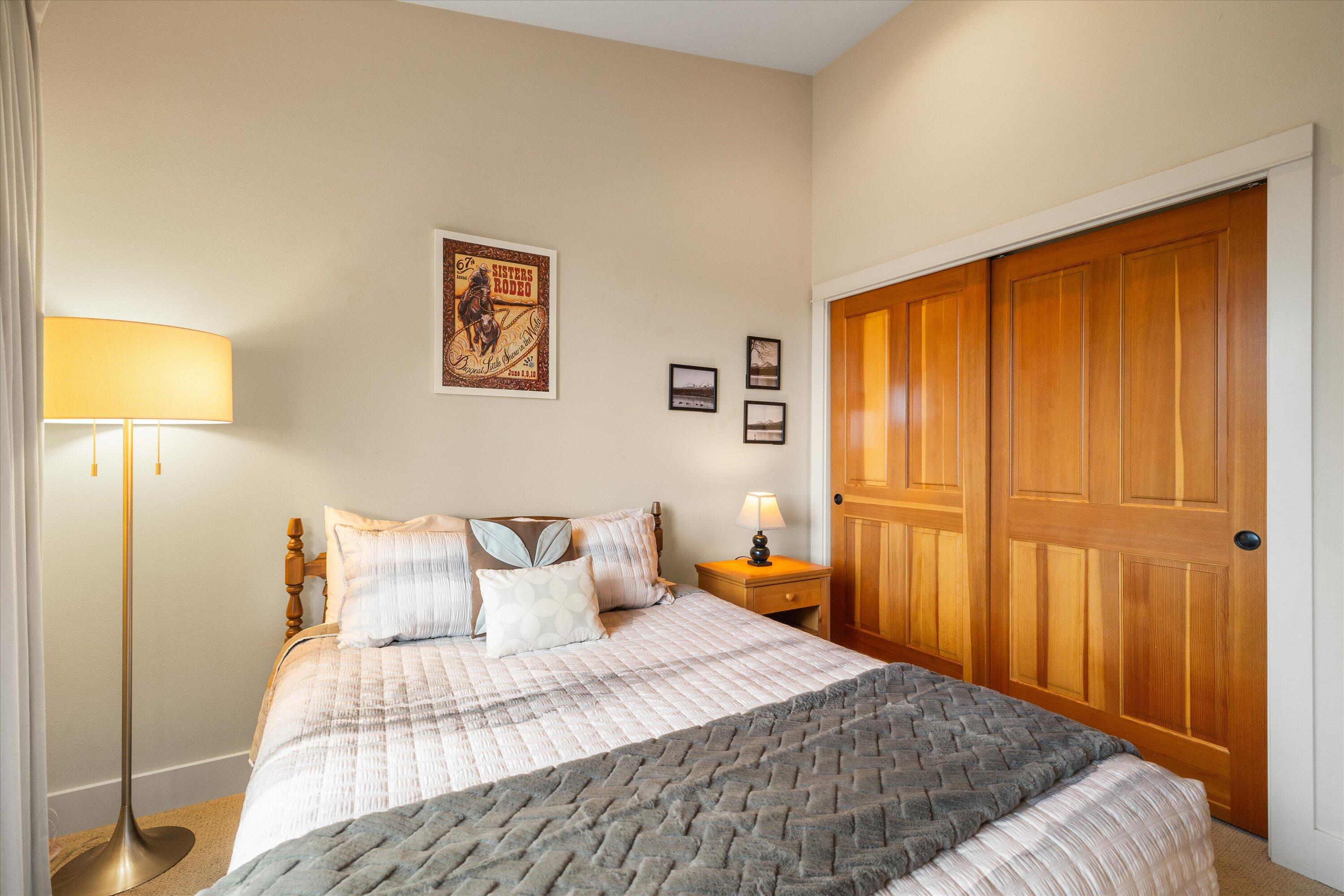 Pine Meadow Vill - Residential