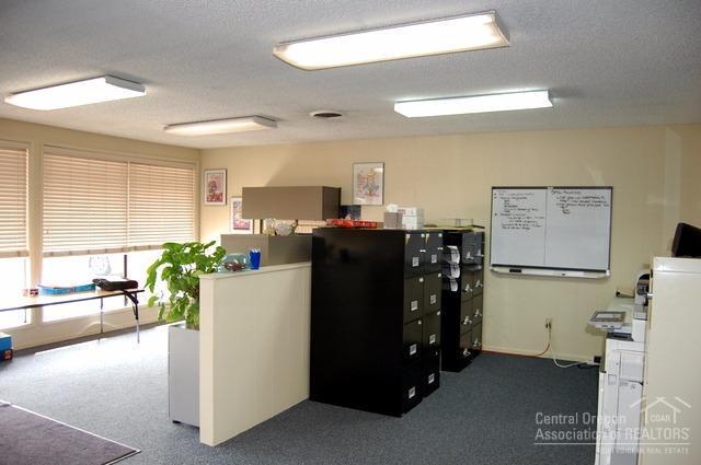 Nobles - Commercial Sale