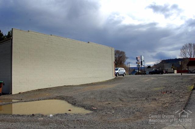 Nobles - Commercial Sale