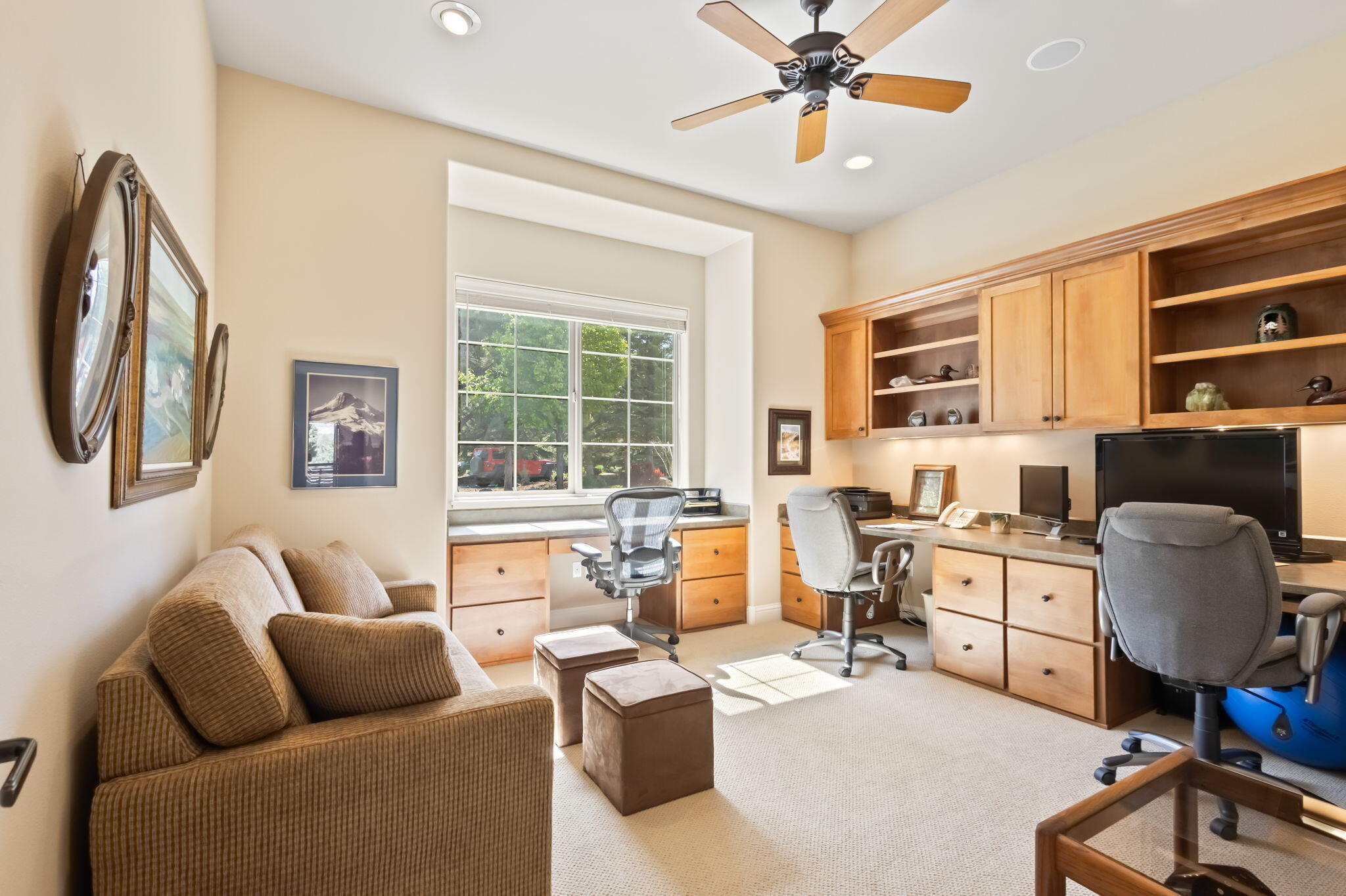 Eagle Crest - Residential