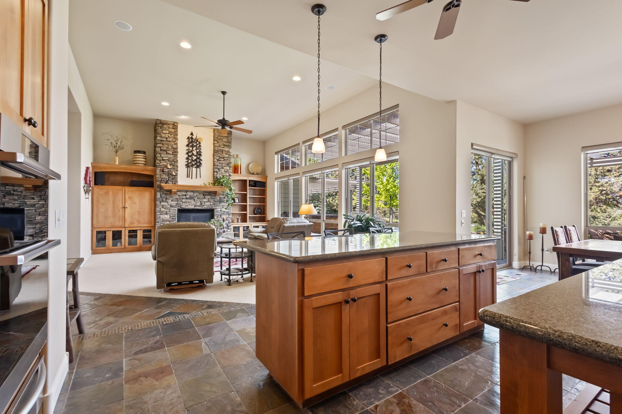 Eagle Crest - Residential