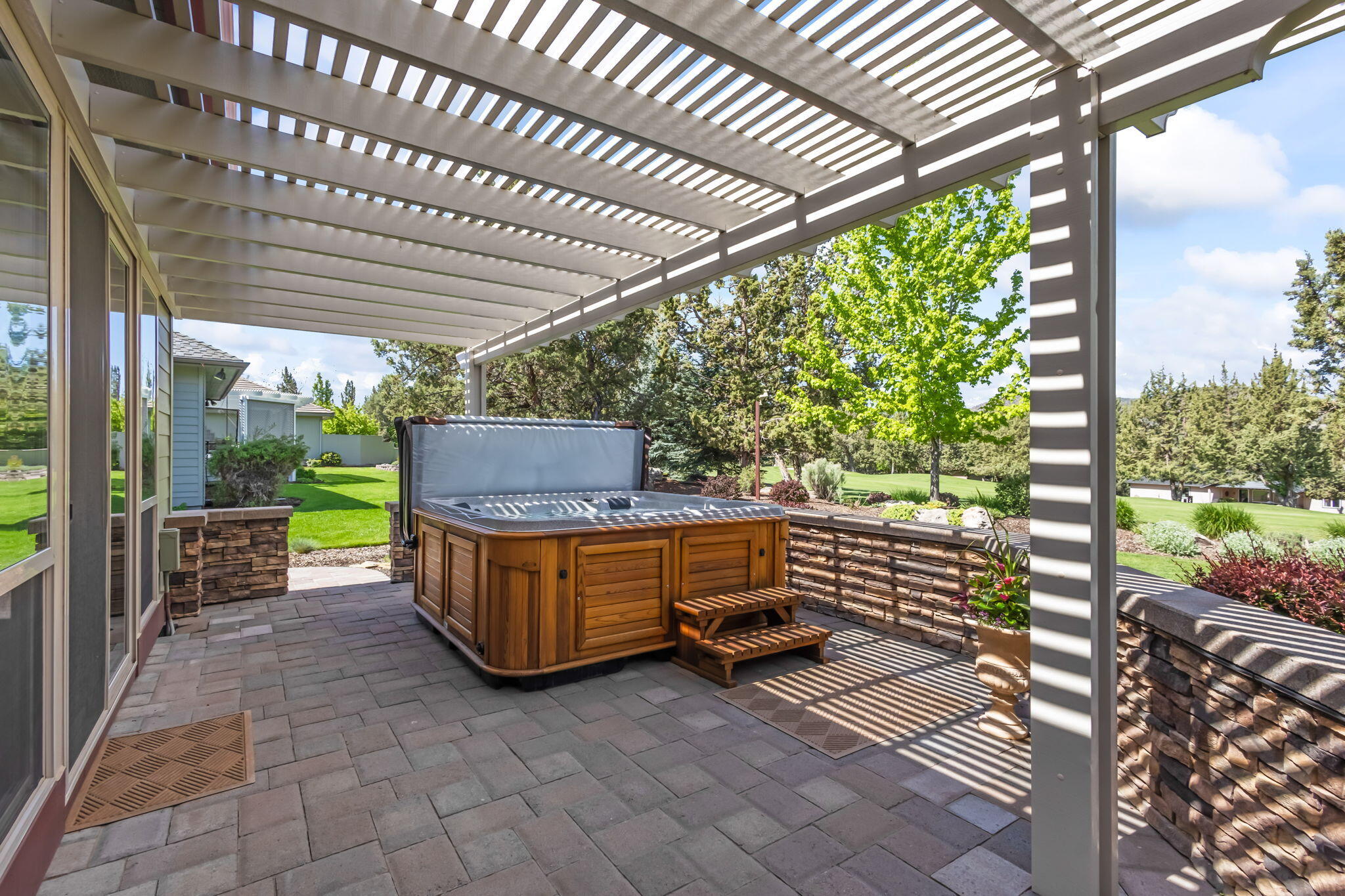 Eagle Crest - Residential