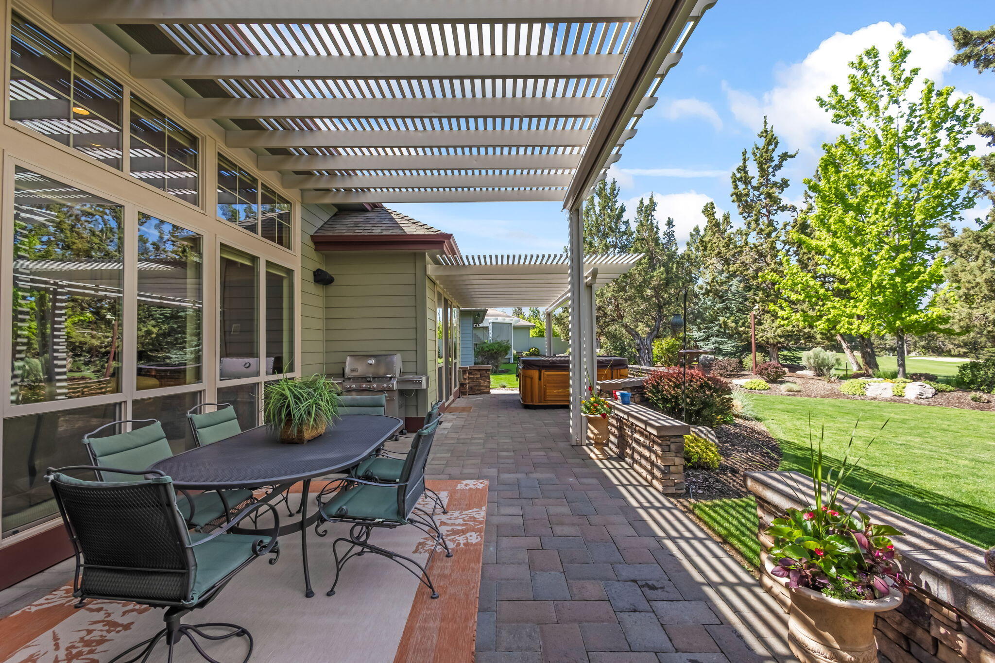 Eagle Crest - Residential