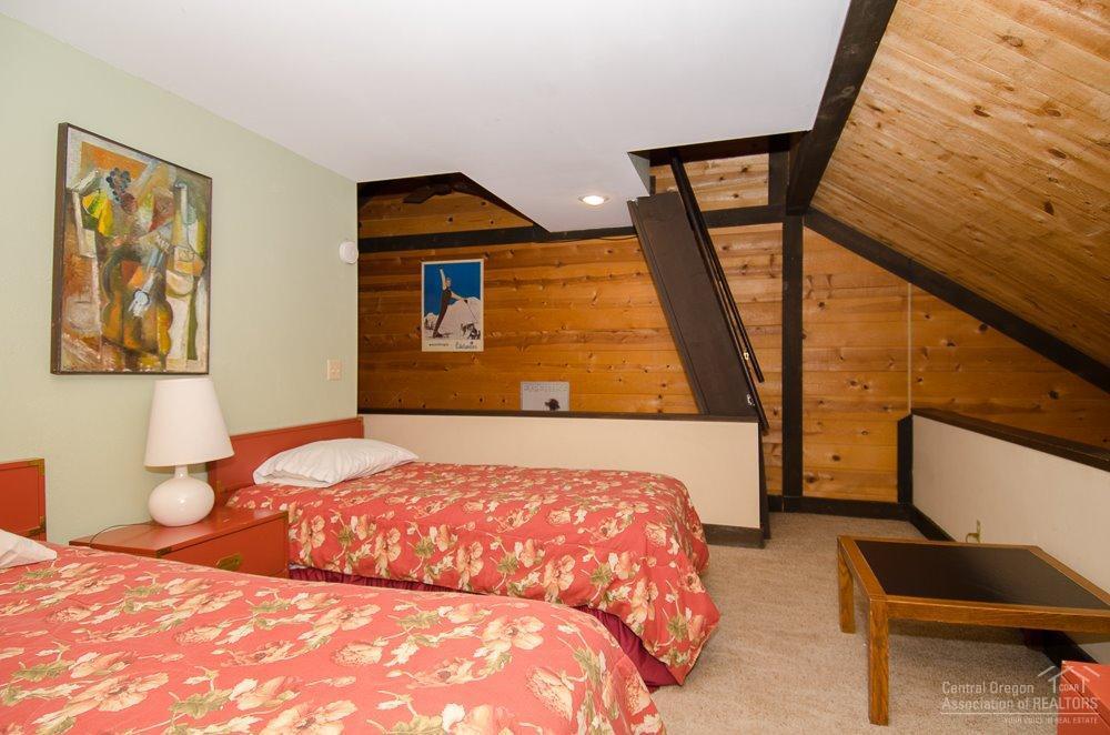 Polehouse - Residential